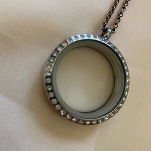 Origami Owl Silver Rhinestone Charm Locket and Origami Chain Necklace